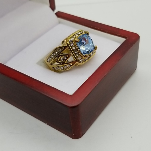 Mans ring - Picture 3 of 3